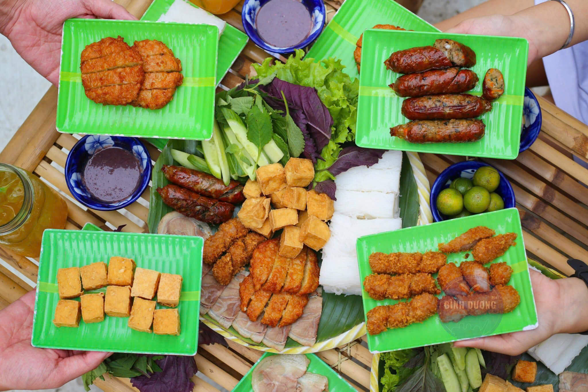 Món ăn đặc trưng